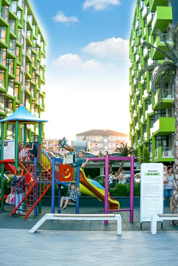 Alezzi Beach Resort Неводарі Екстер'єр фото